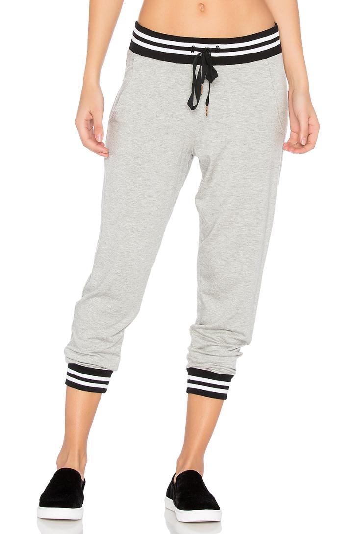 Varsity Cropped Sweatpant
