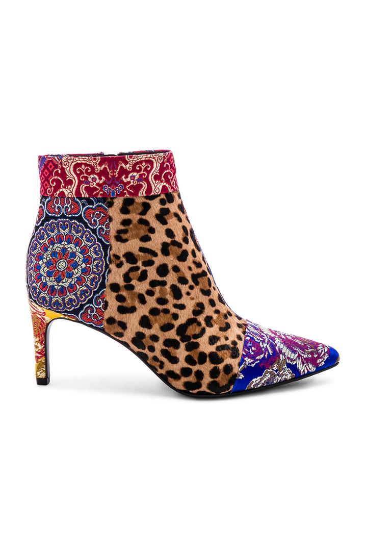 Melanei Bootie