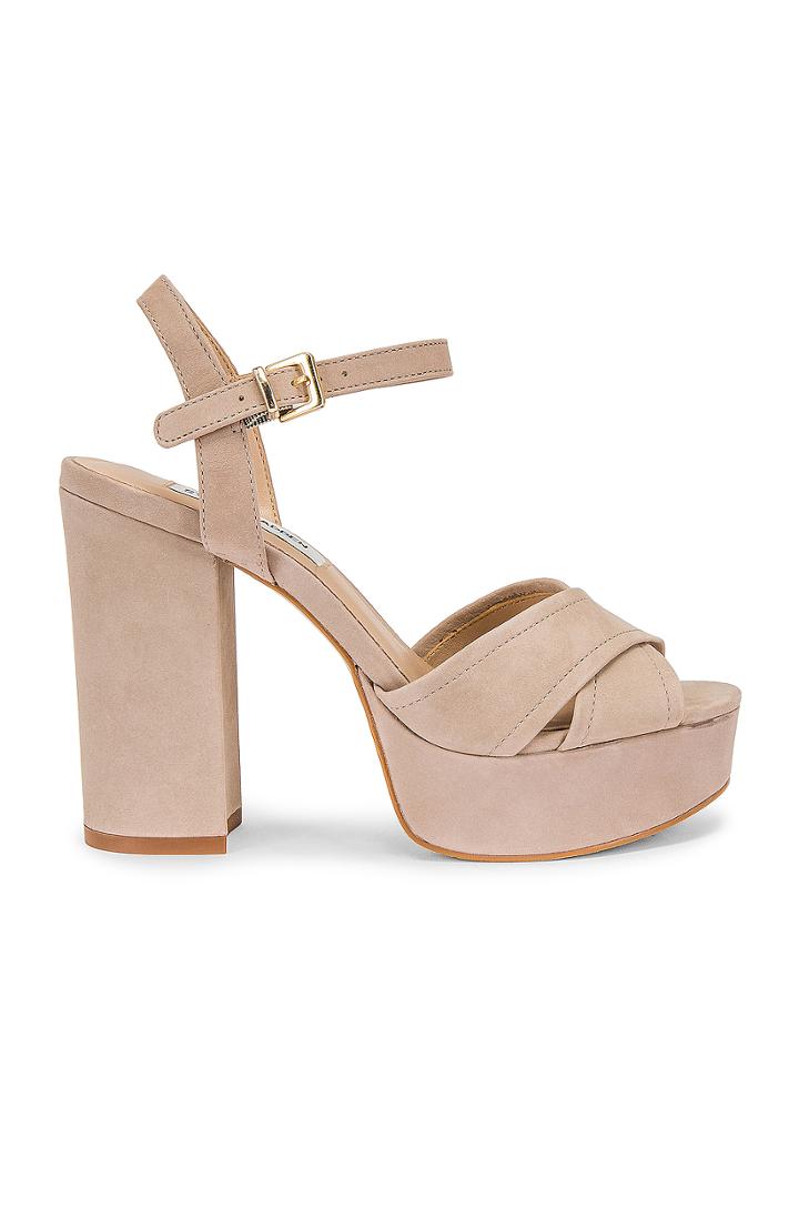 Nessa Sandal