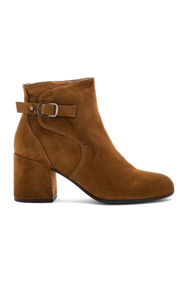 Short Boot
