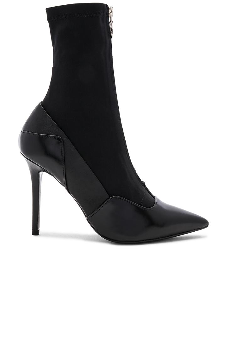 Dini Bootie