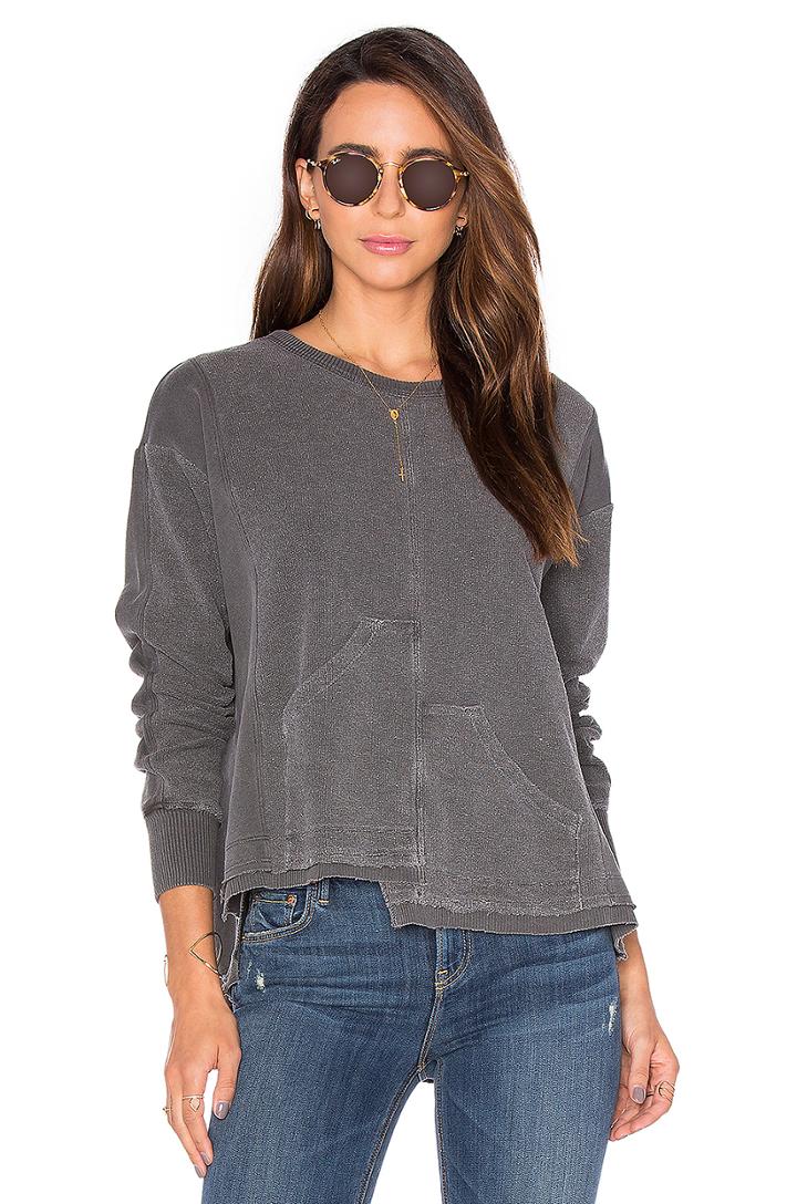 Big Pockets Shifted Sweatshirt