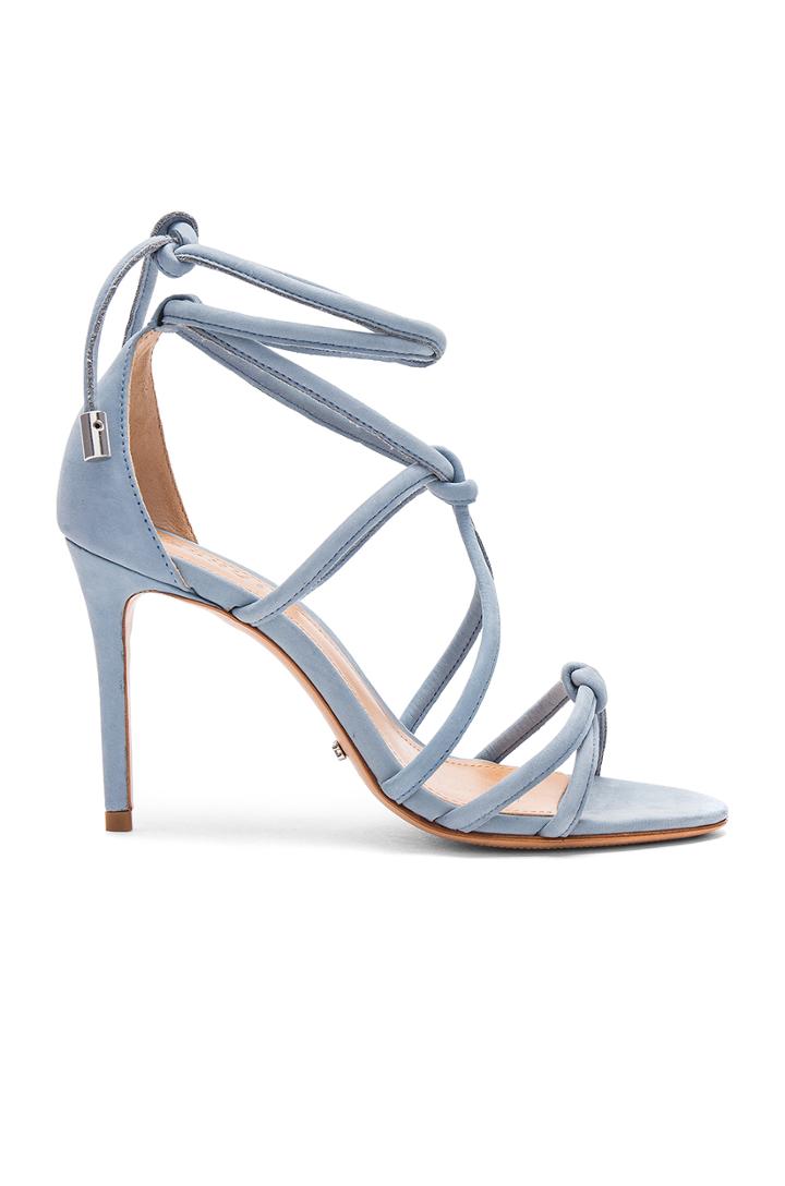 Nadira Heel