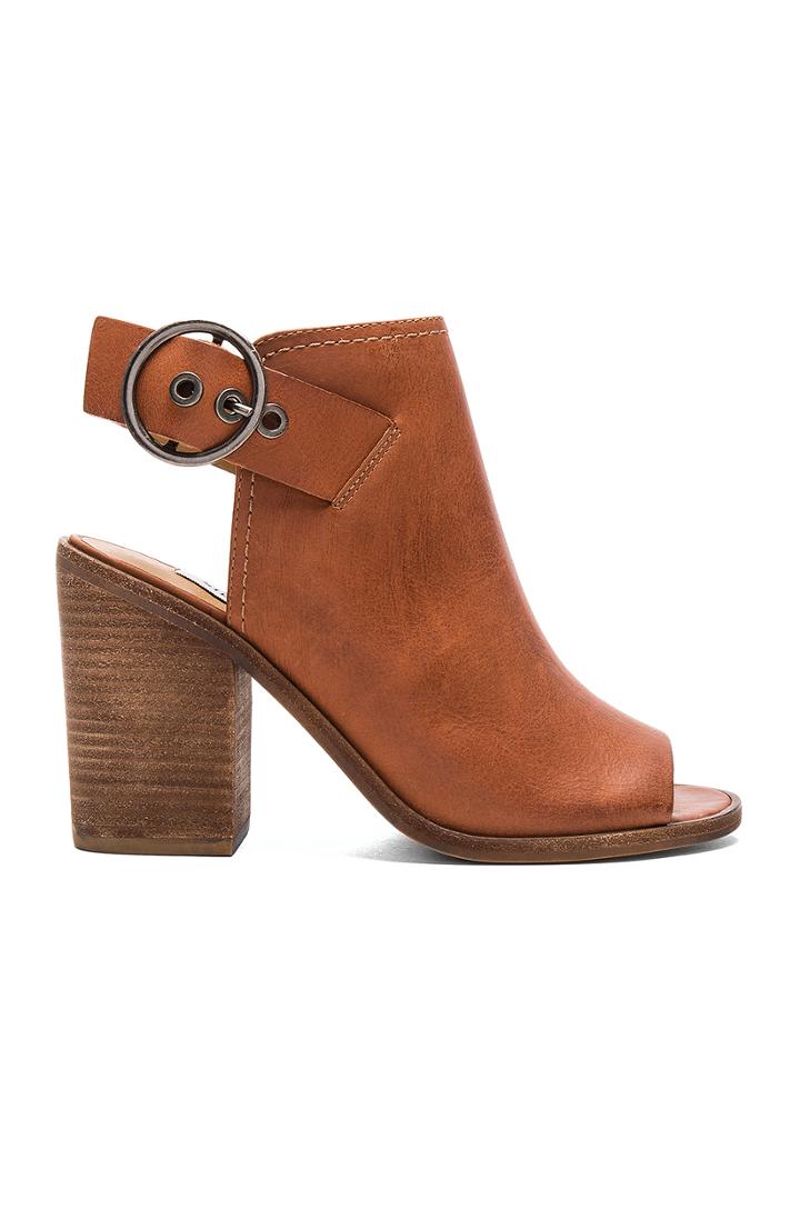 Parlor Heel