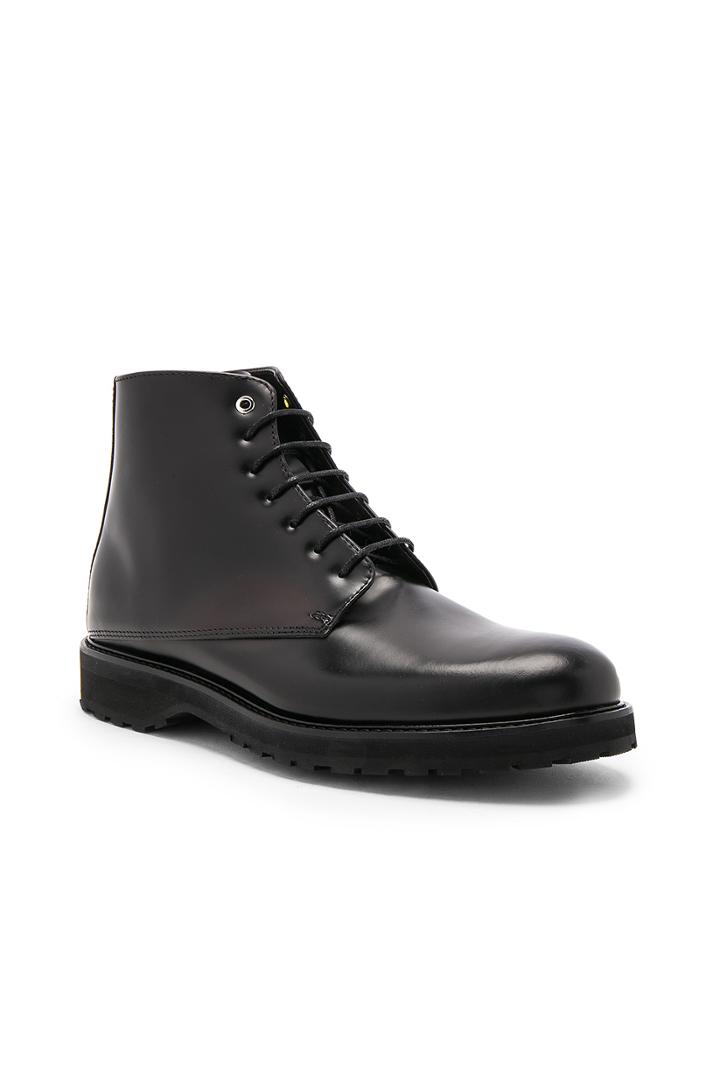 Montoro High Lugged Derby