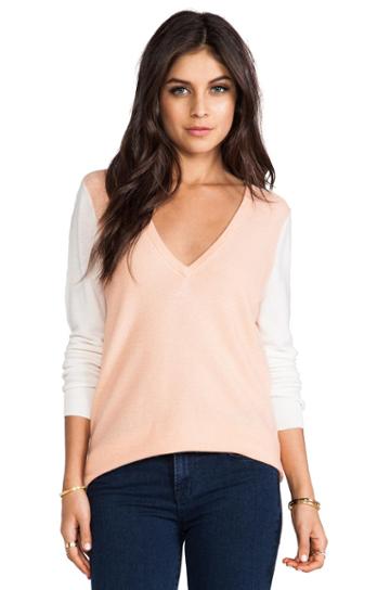 Equipment Chelsea V-neck In Peach