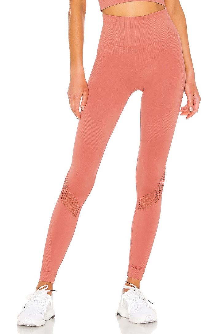Seamless Tight