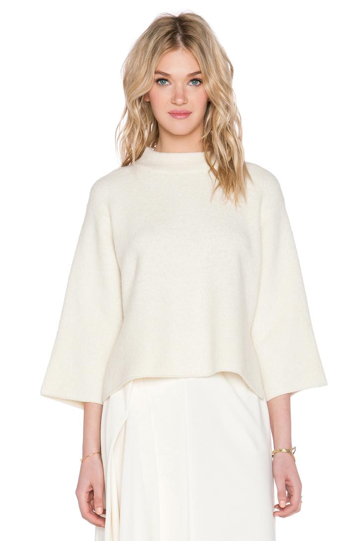Cape Pullover