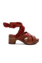 Emmy Wrap Clog
