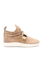 Singles Sneaker