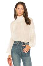 Renew Top
