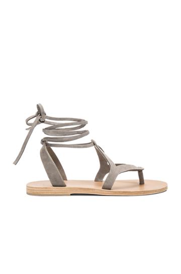 Lorne Sandal