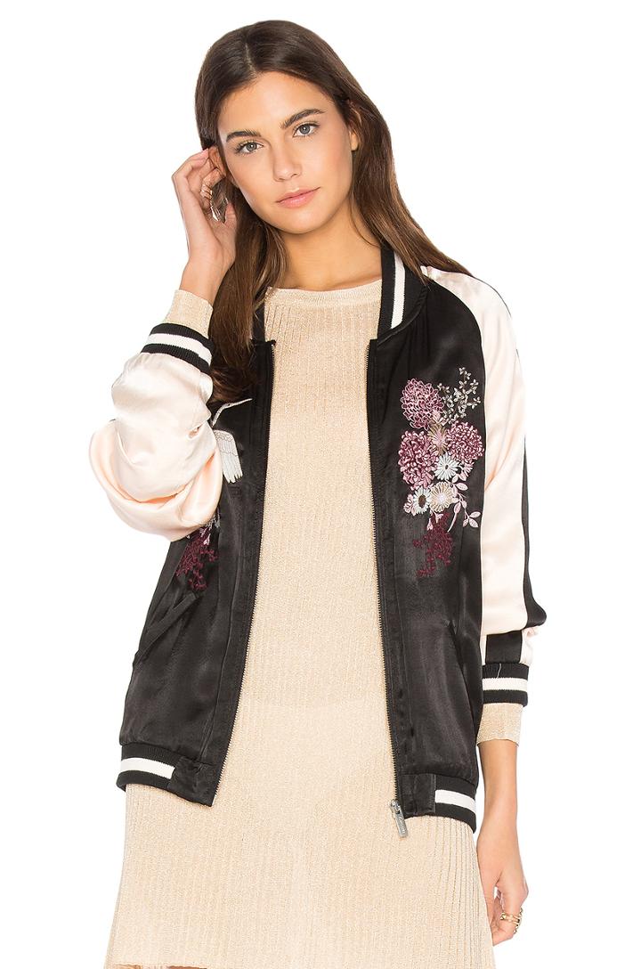 Relaxed Sakura Blossom Bomber