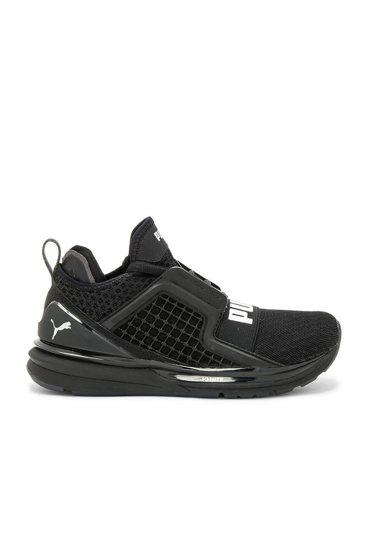 Ignite Limitless Sneaker