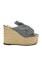 Bow Wedge
