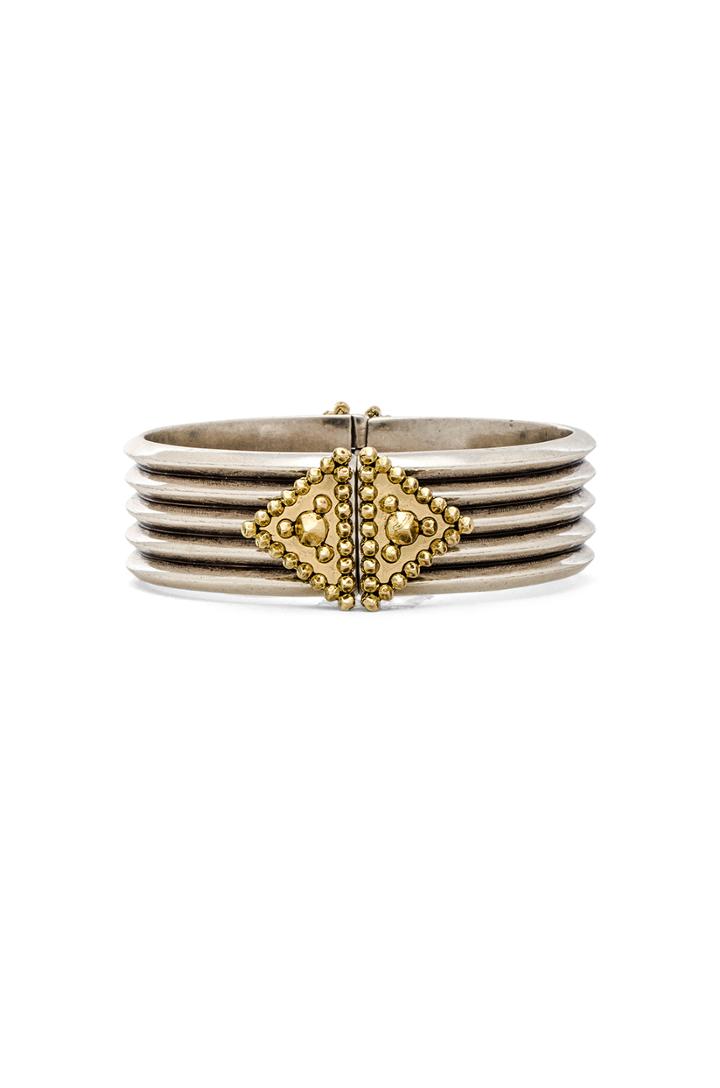 Central Highlands Cuff
