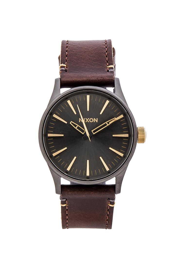 The Sentry 38 Leather
