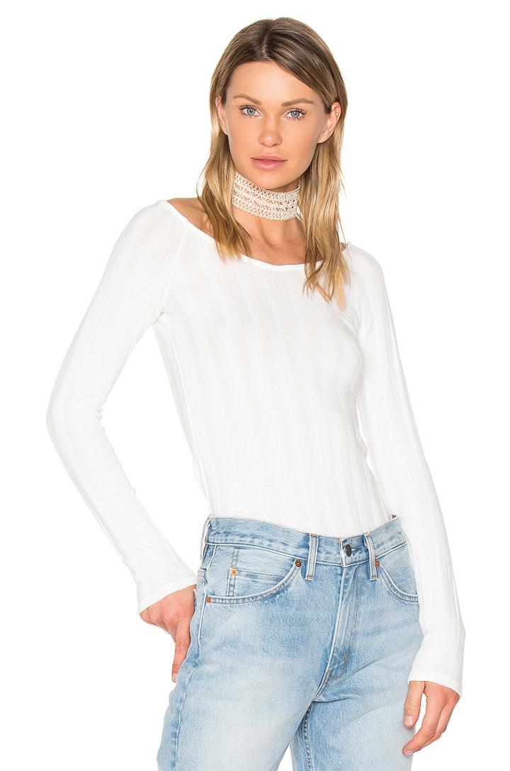 Retrograde Off Shoulder Top