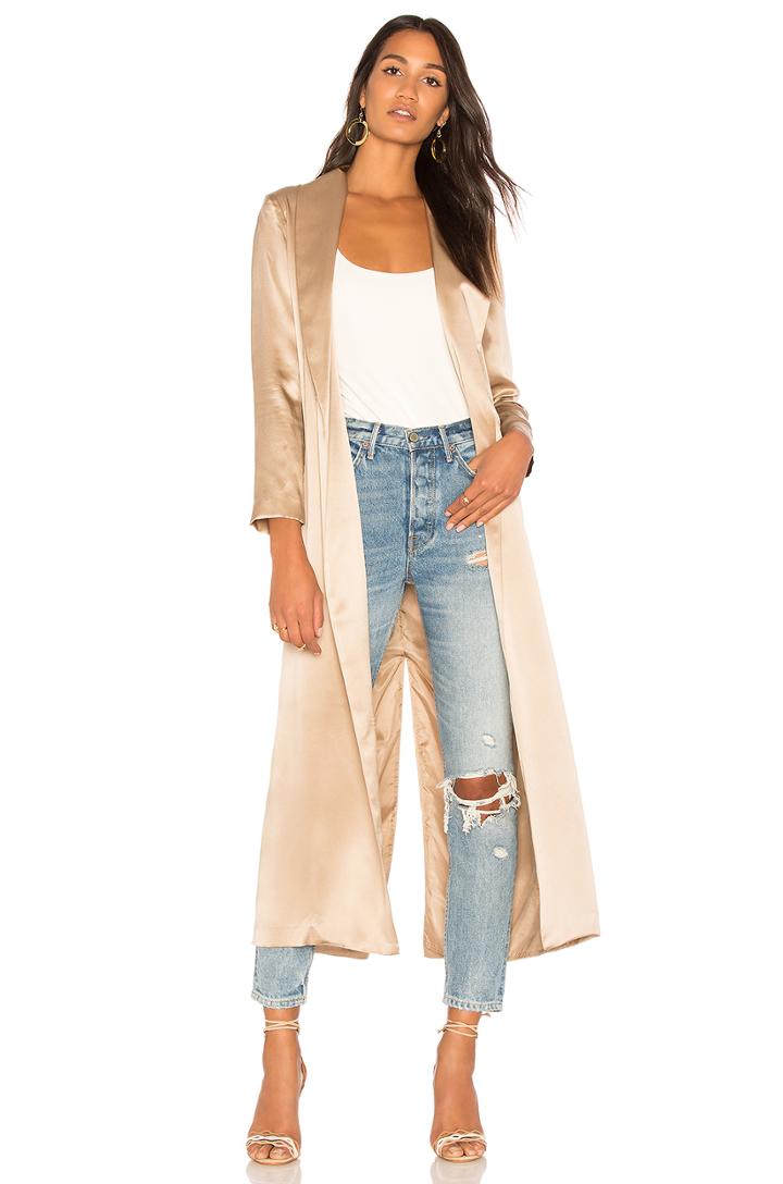 Maxi Trench