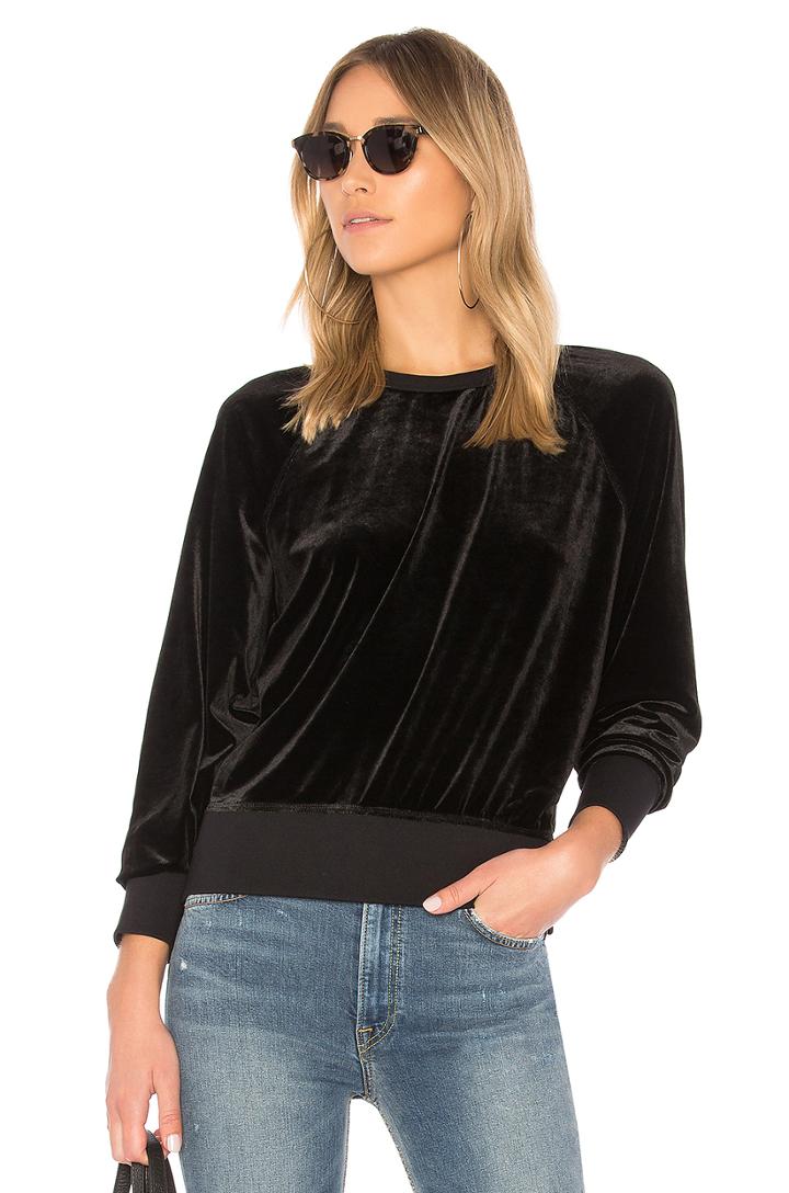 Velvet Classic Pullover