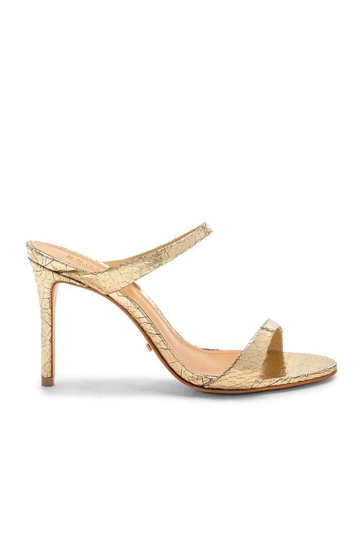 Reanna Heel