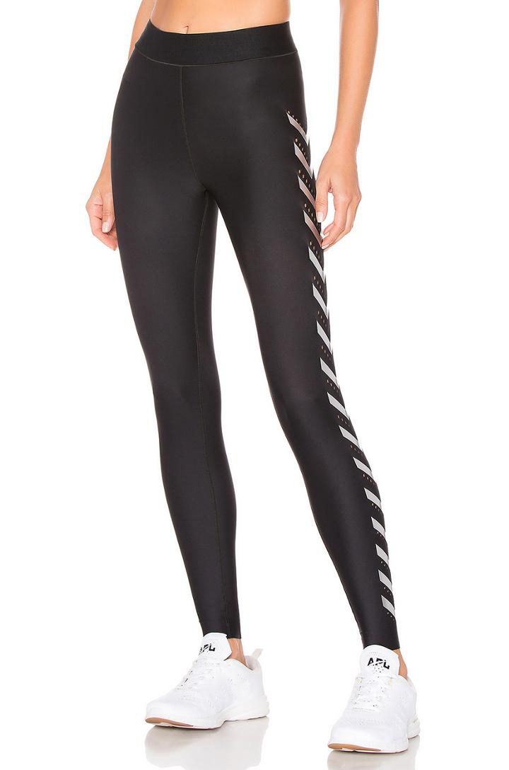 Ultra Chevron Pixelate Legging