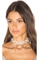 Daisy Wrap Choker