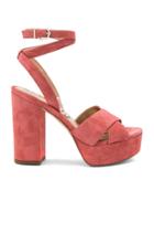 Mara Heel