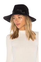Emmanuelle Hat