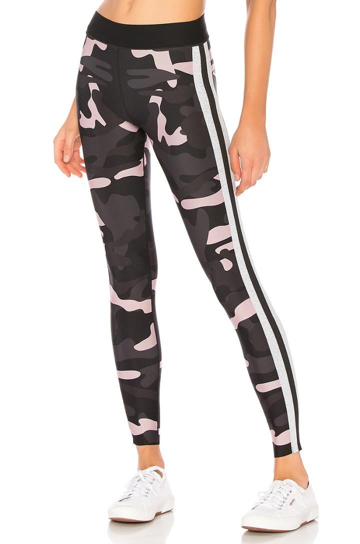 Ultra Camo Collegiate Legging