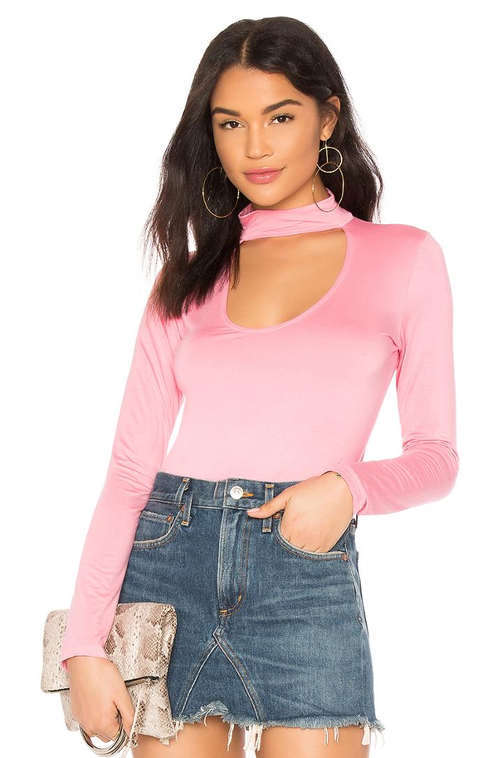 Hutch Tee
