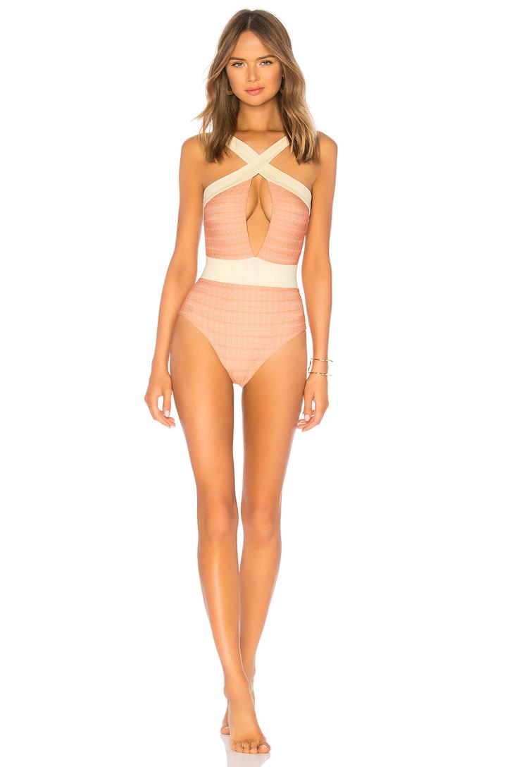 Socialite One Piece