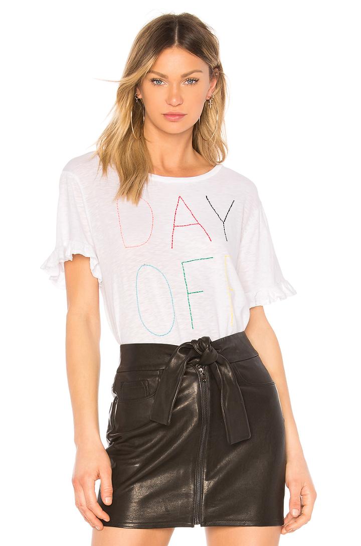 Day Off Ruffle Tee