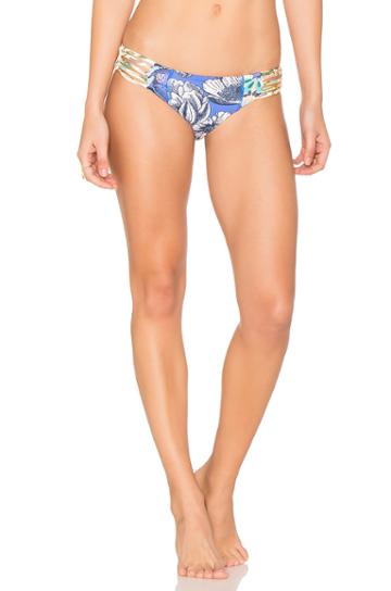 Bluesy Voyages Bottom