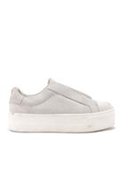 Aya Sneaker