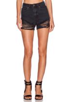 Lola Short
