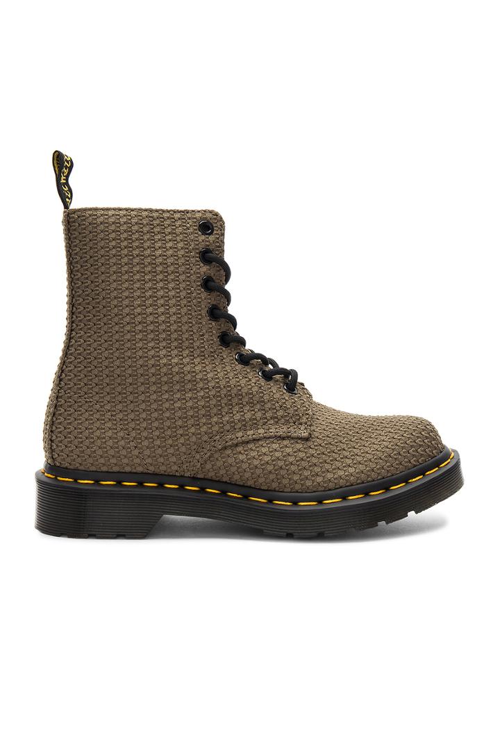 Page Wc Boot