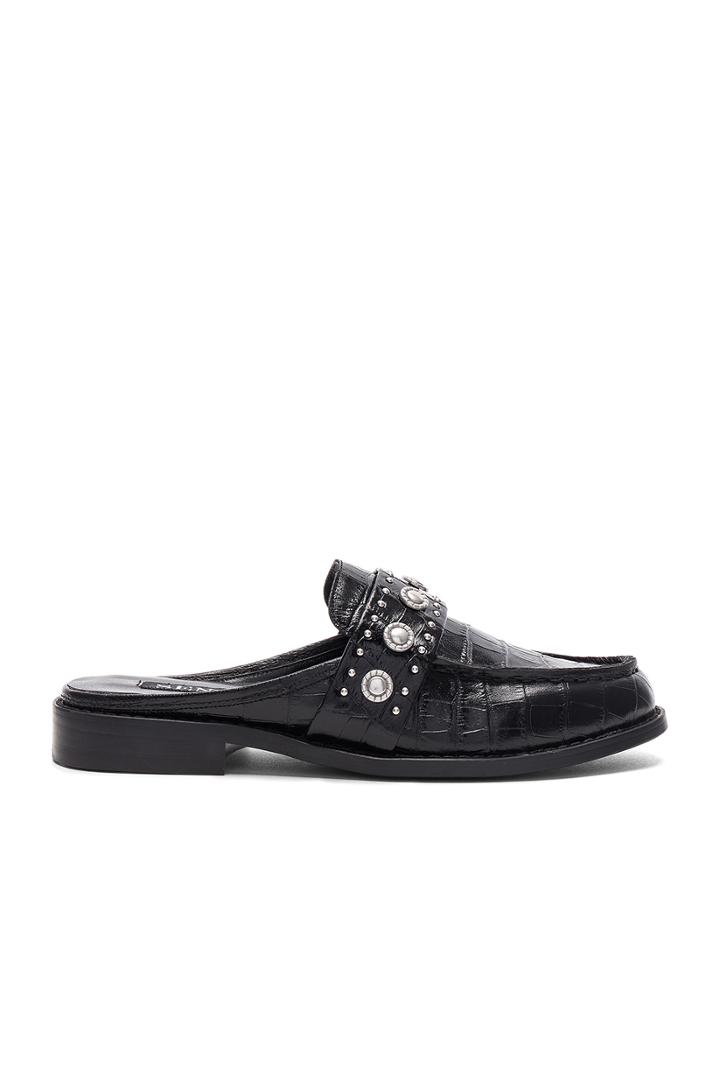 Ciara Flat
