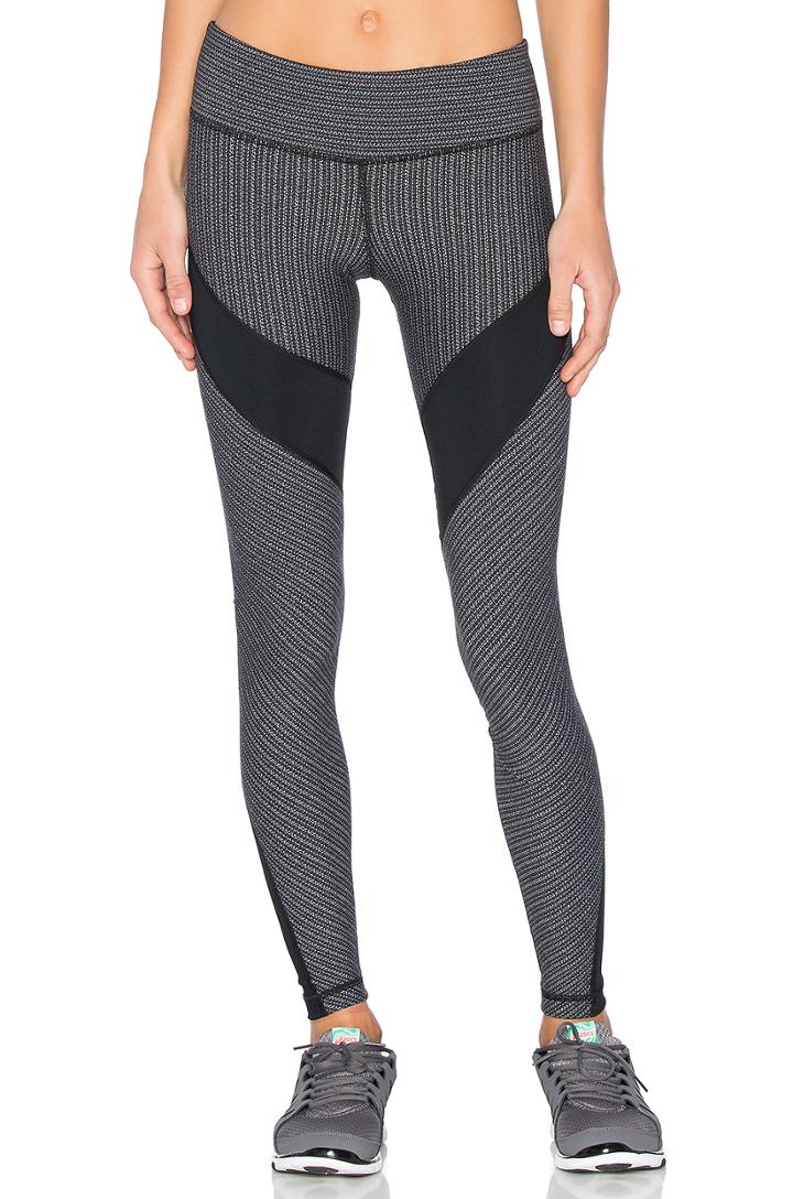 Dotty Defy Legging