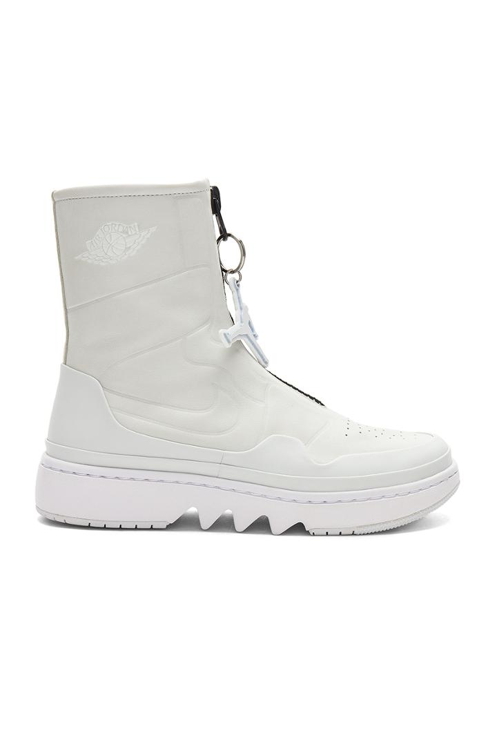 Jester Sneaker