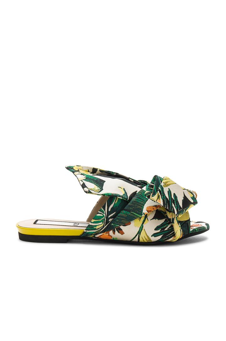 Bow Sandal