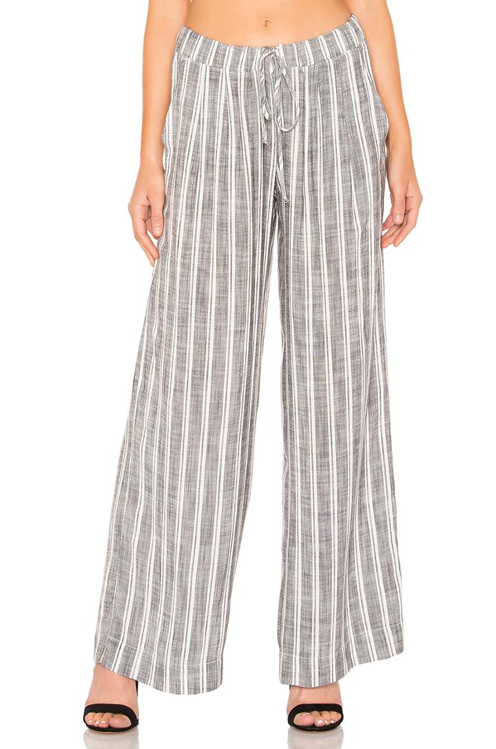 Pleated Front Wide Leg Pant