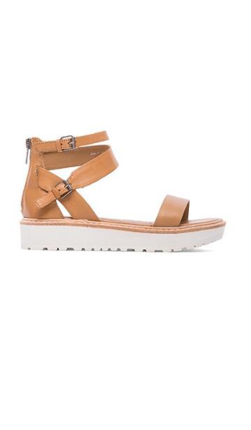 Dv By Dolce Vita Zenith Sandal In Cognac