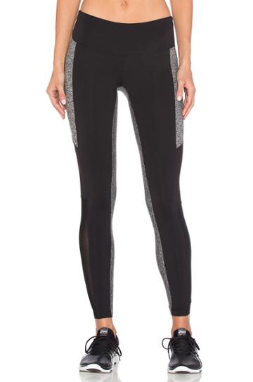 The Strut Legging