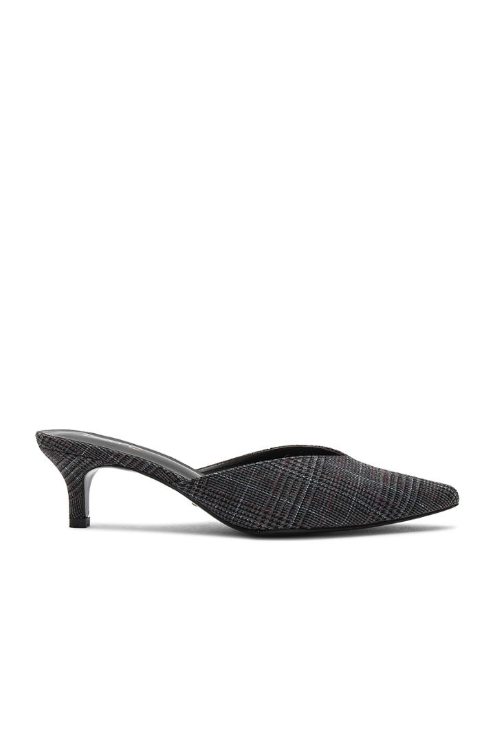 Blanka Heel