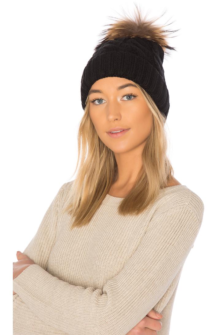 Amalie Beanie With Raccoon Fur