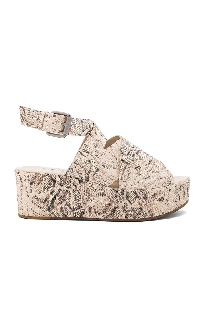 Runaway Sandal