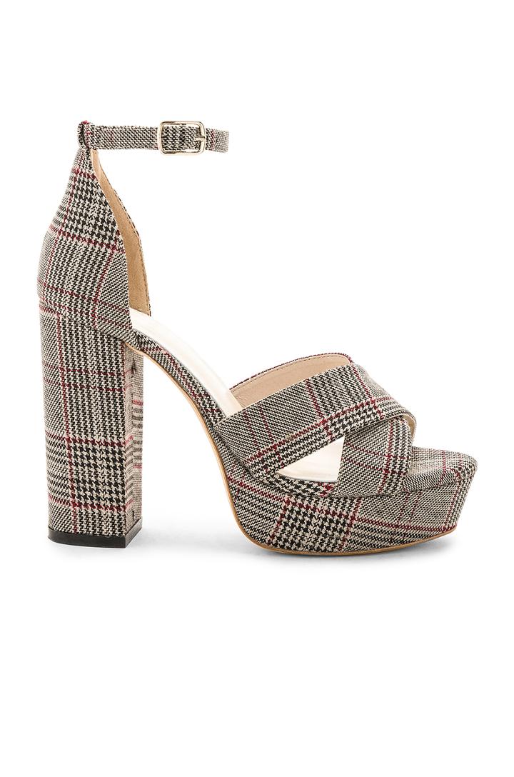 X Stone_cold_fox Harrison Heel