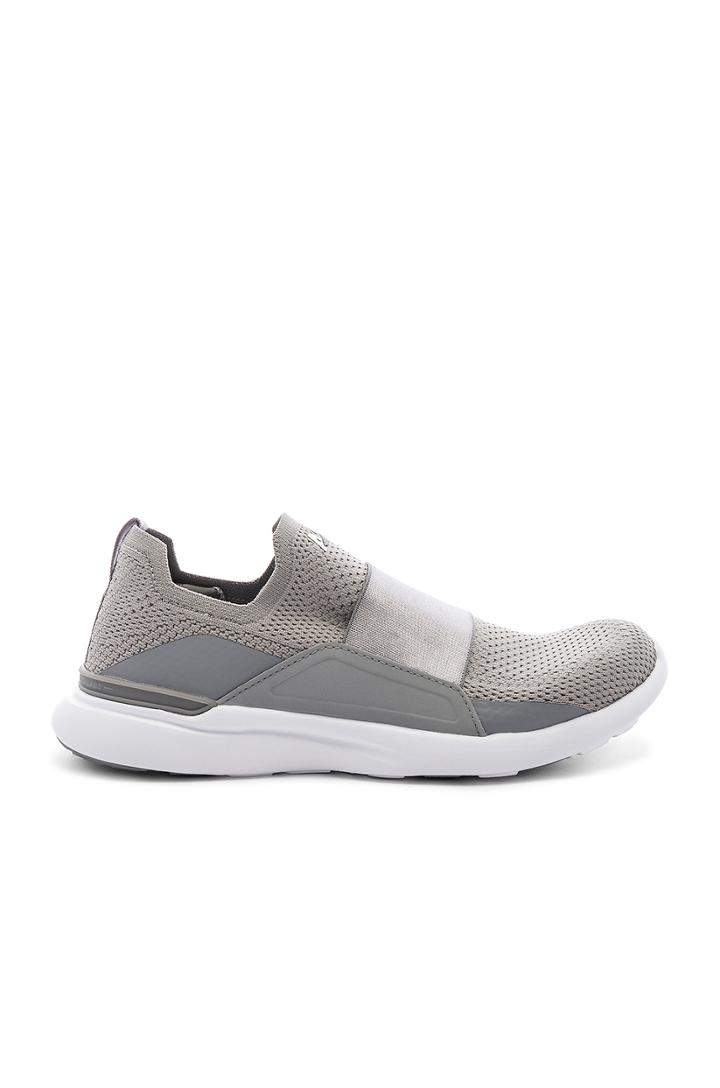 Techloom Bliss Sneaker