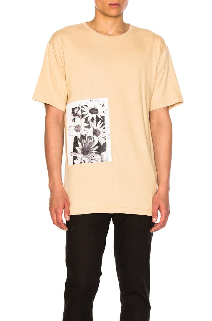 Daisy Page Tee